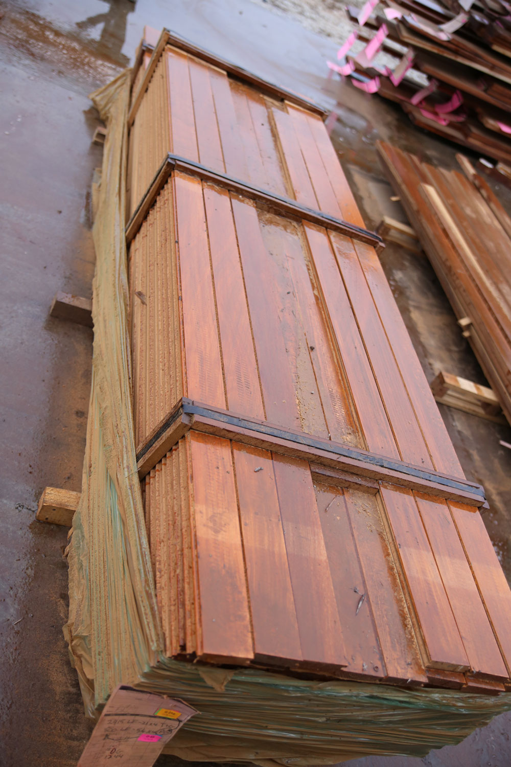 Hardwood Decking & Lumber Deals