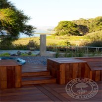 Ipe deck leading into the hottub area.