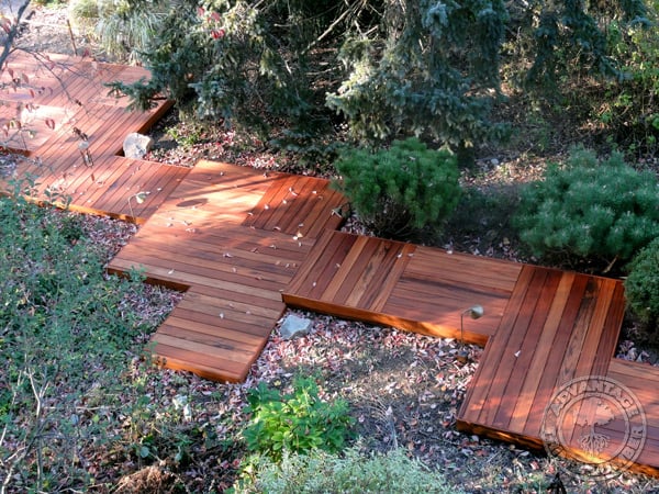 Tigerwood decking is all-natural and blends in seamlessly with nature surroundings.